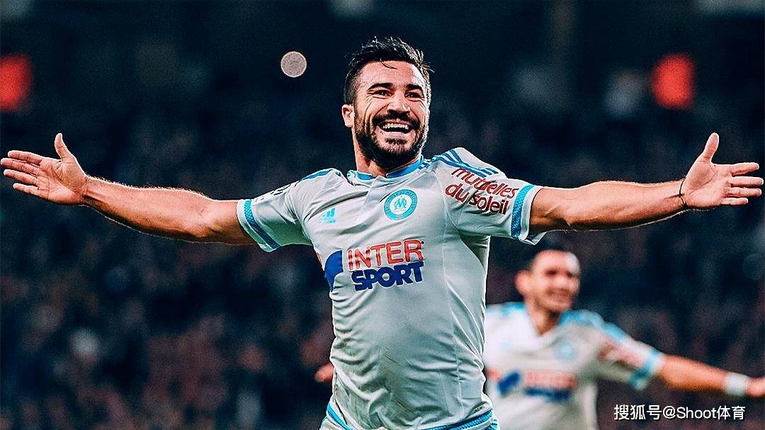 法甲今晨走向成谜；成都蓉城造点机会；更衣室稳定；球队文化再被提及的简单介绍